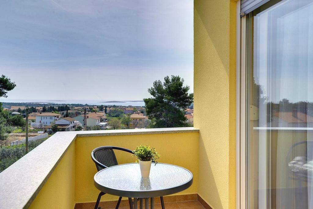 Apartments Kralj 메덜린 외부 사진