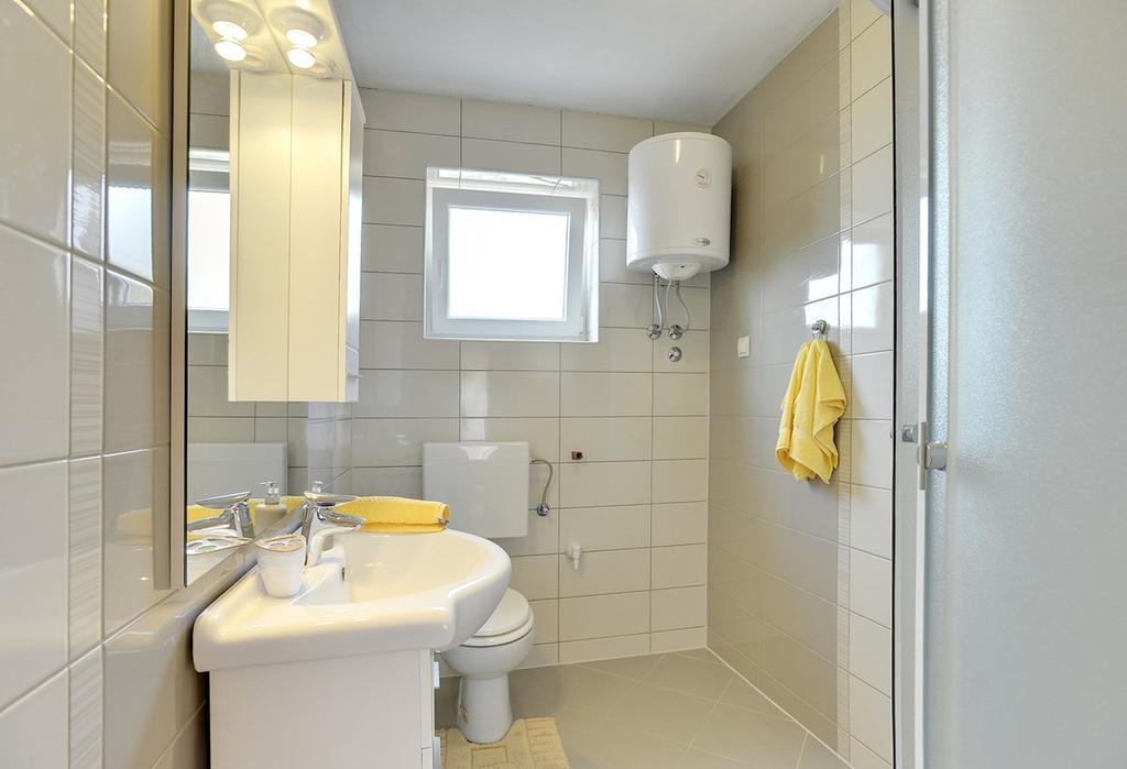 Apartments Kralj 메덜린 외부 사진